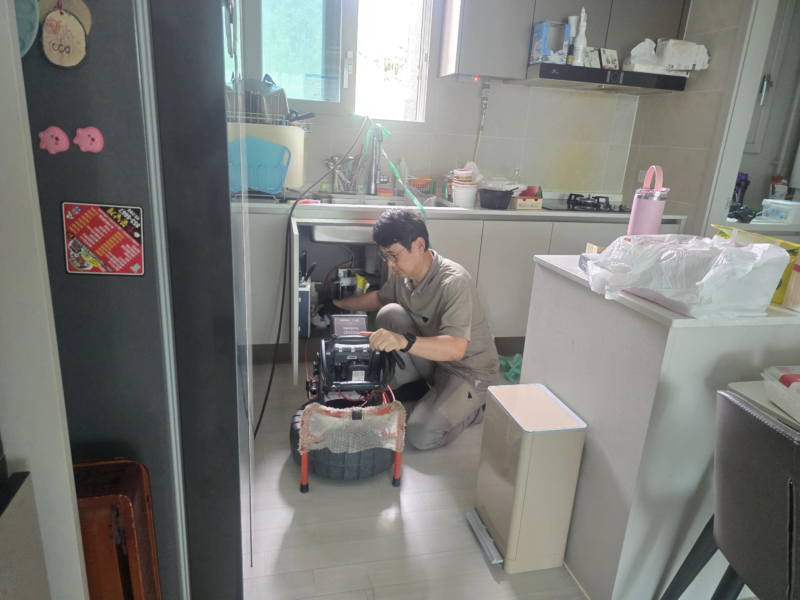 배관세척 주기 관리 상가 주방 그리스트랩 인근 사진