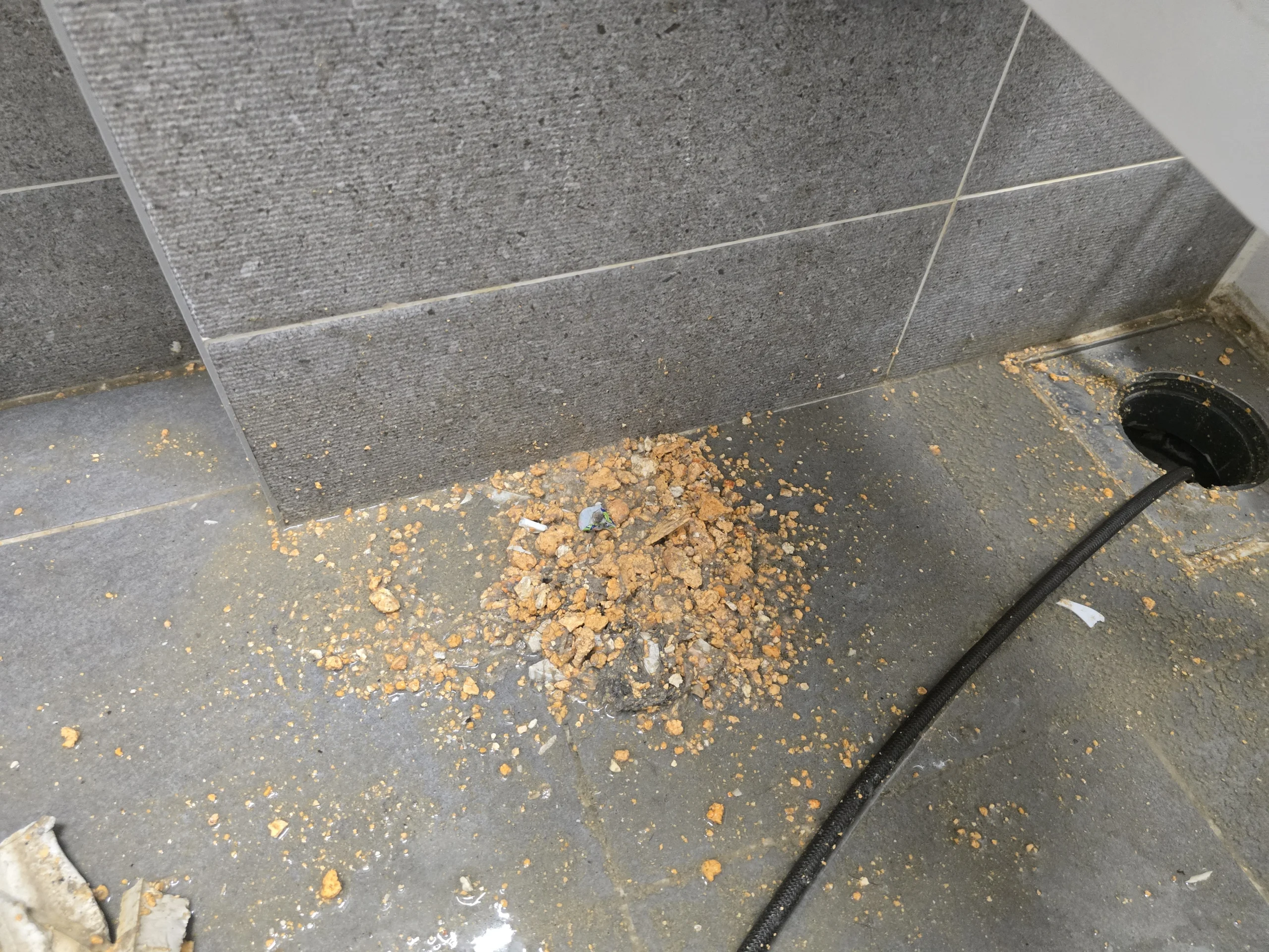 화장실배관세척 업체 관련 현장 작업 사진 3