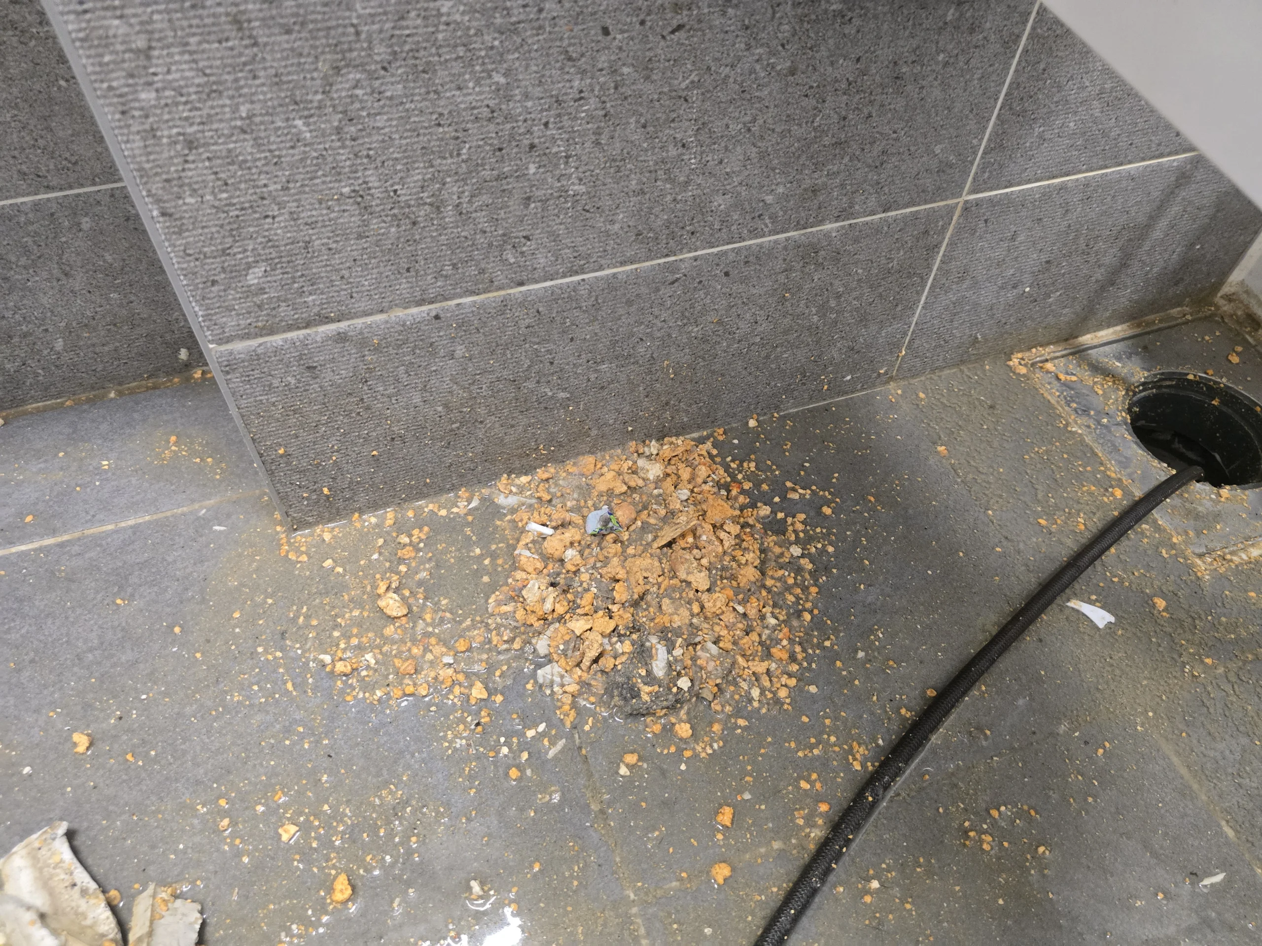 대구 남구 대명동 원룸가 배관세척 현장 사진