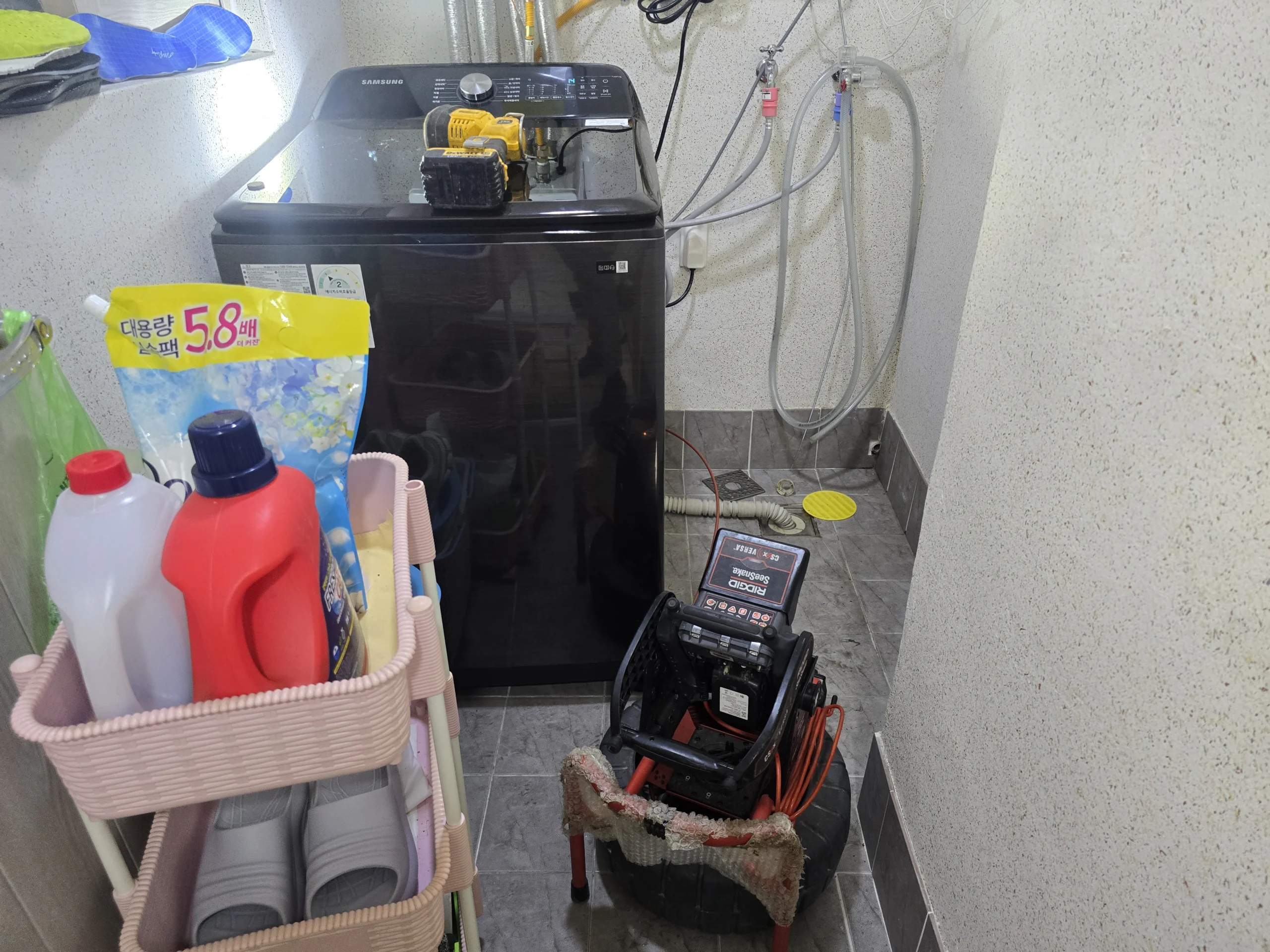 이서면 반시 감 농장 전원주택 옥외 배수구 배관세척 출장 현장